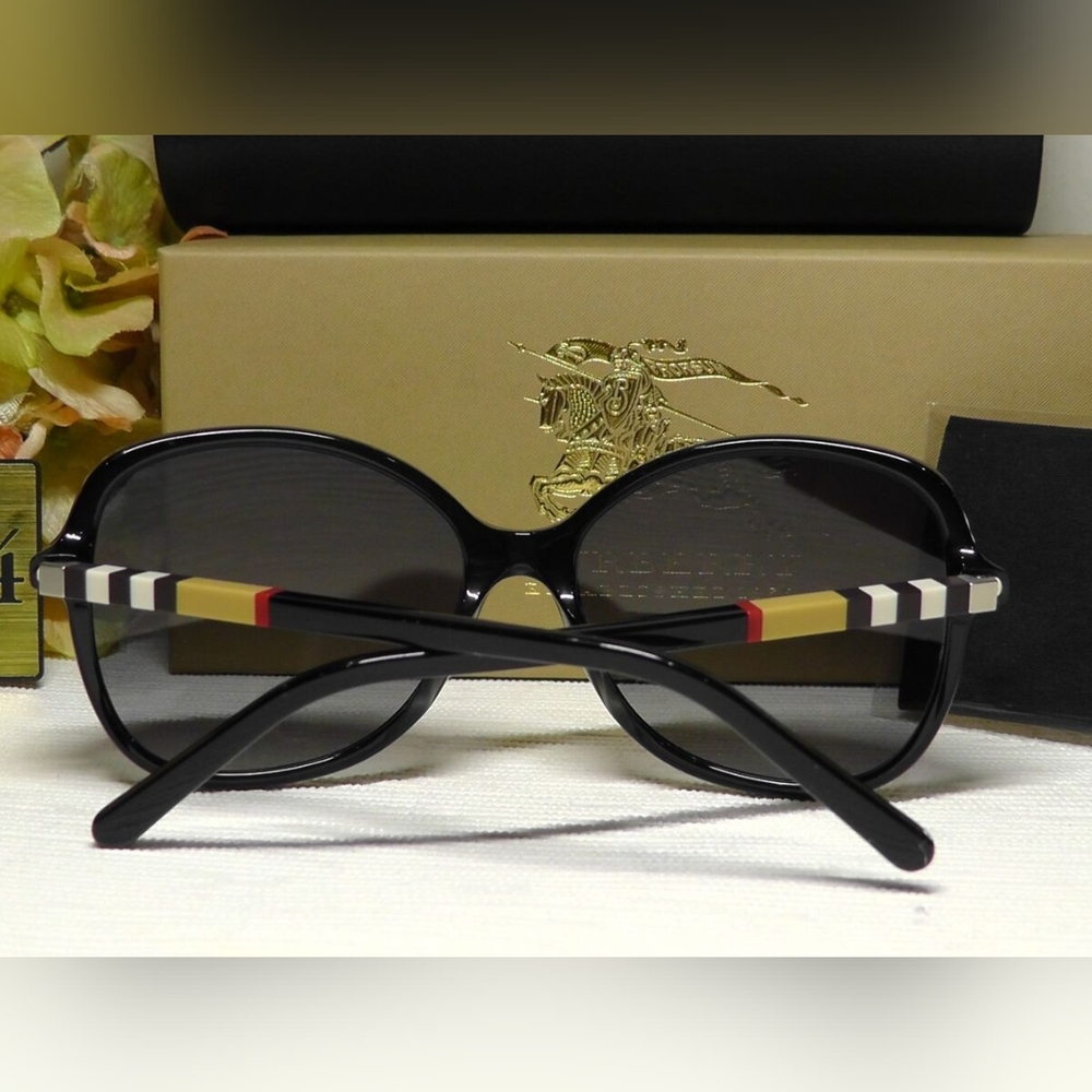 Used Burberry Womens Sunglasses In Great Shape!